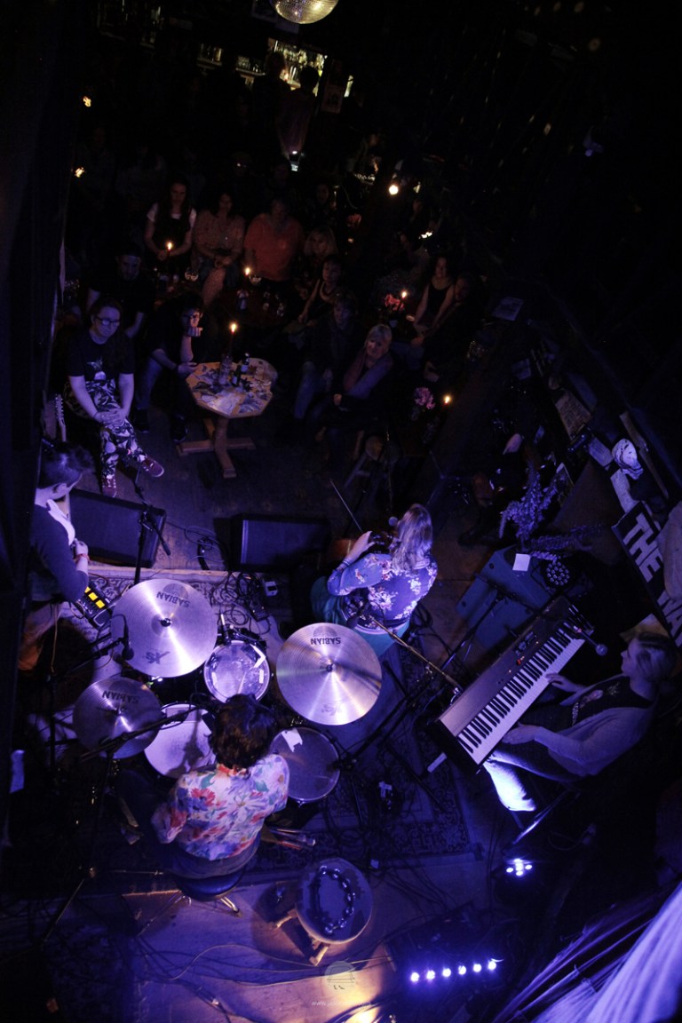 web_Mongoose_Eve_Connollys_IMG_7578