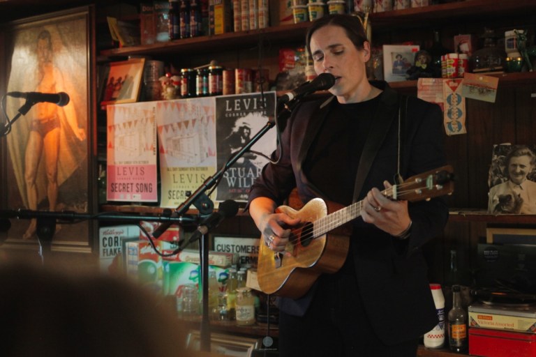 web_RoseCousins_SSLevis_IMG_3712