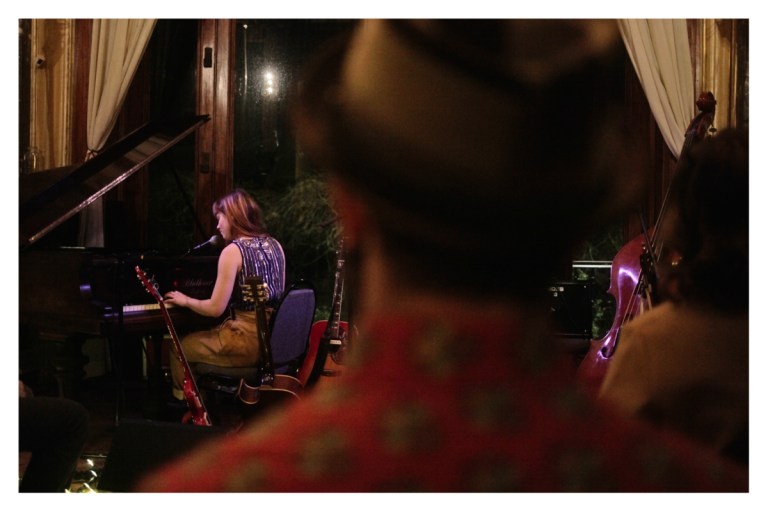 web_MickFlannery_BantryHse_IMG_5935