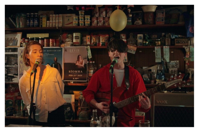 FC&C w/ Kit at Levis Corner House, Ballydehob 08 Feb 2020