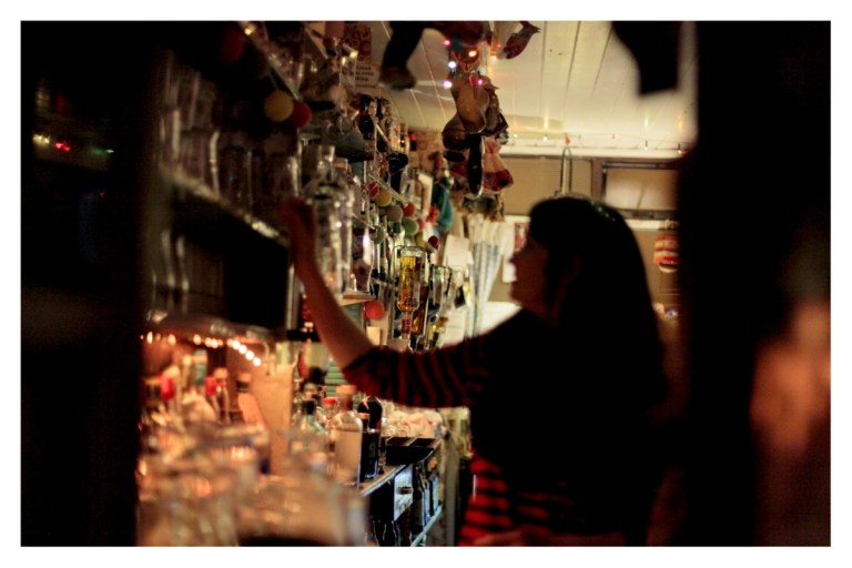 FC&C w/ Kit at Levis Corner House, Ballydehob 08 Feb 2020