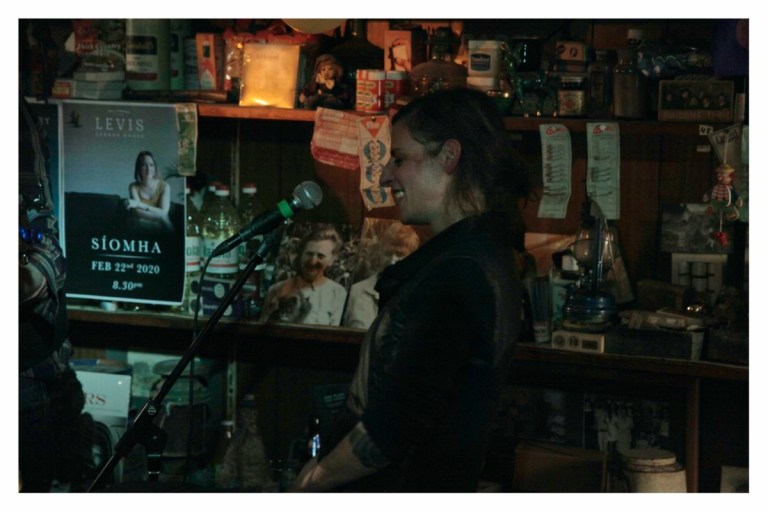 Philip Marshall at Levis Corner House, Ballydehob 08 Feb 2020