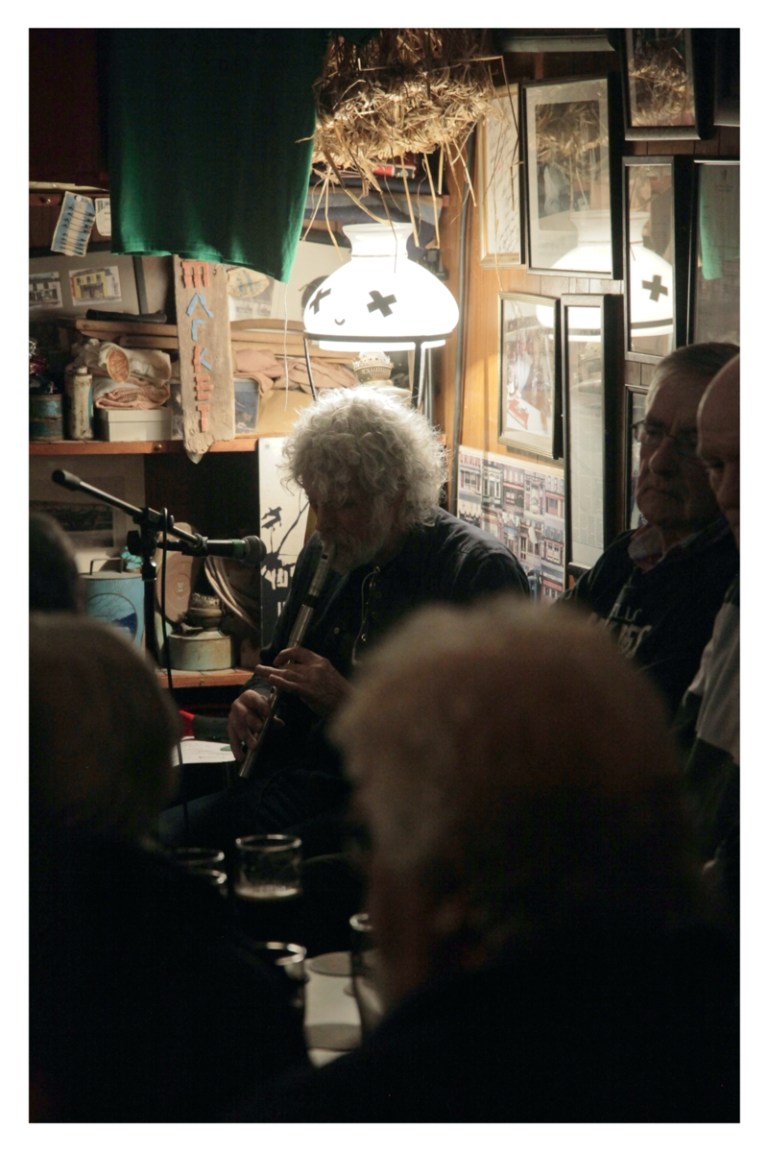 Philip Marshall at Levis Corner House, Ballydehob 08 Feb 2020