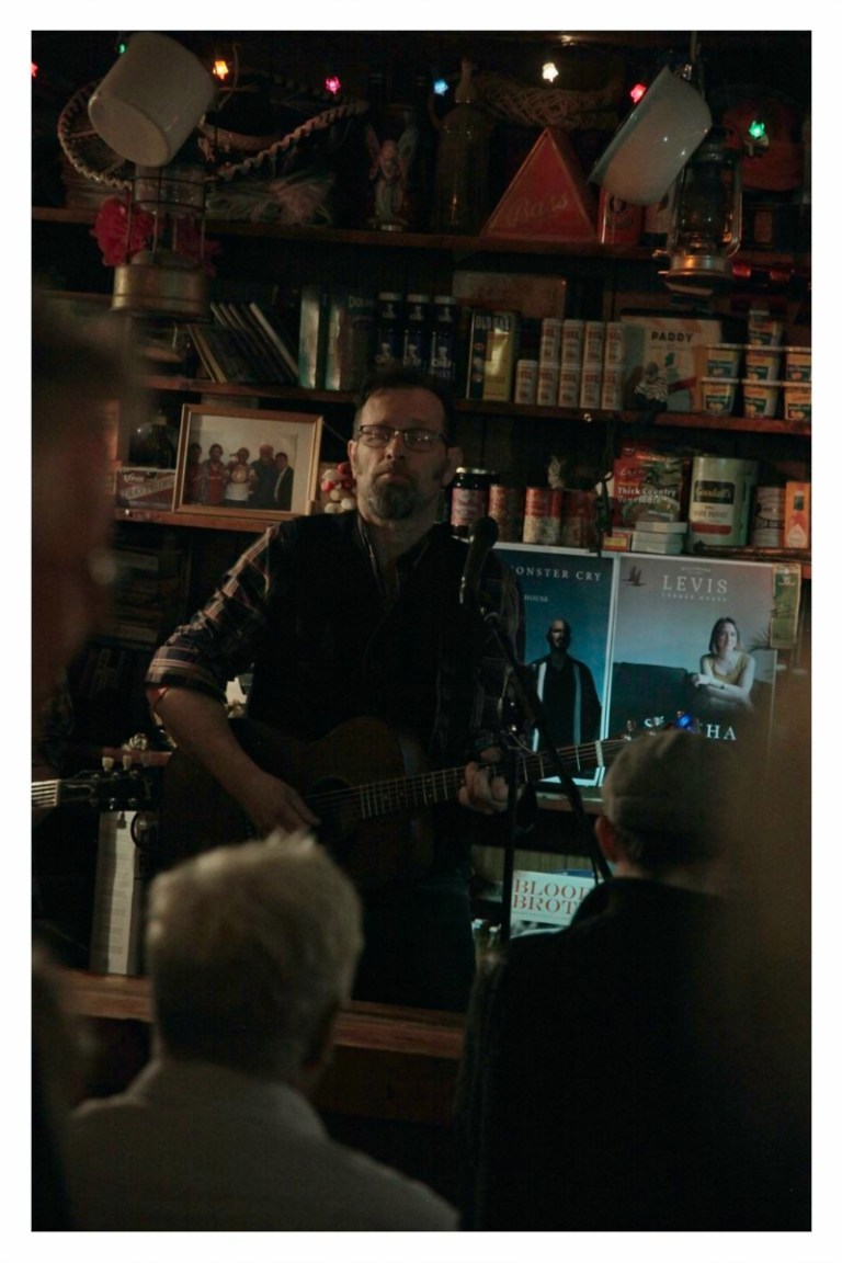 Philip Marshall at Levis Corner House, Ballydehob 08 Feb 2020