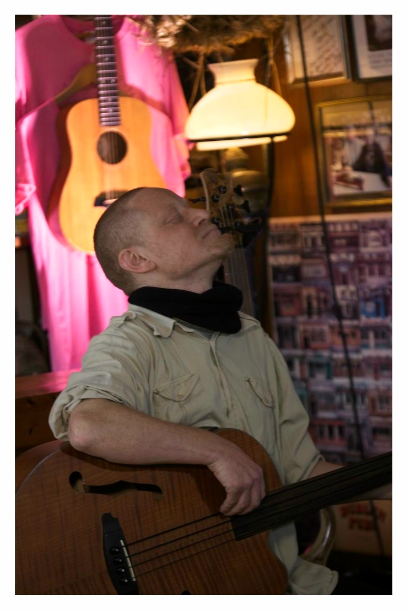 Alive In The Cracks - Levis Corner House