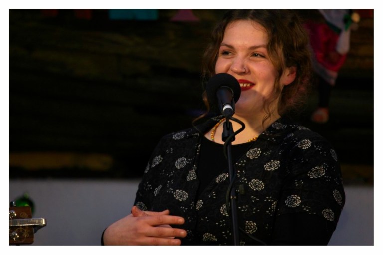 Alive In The Cracks - Levis Corner House