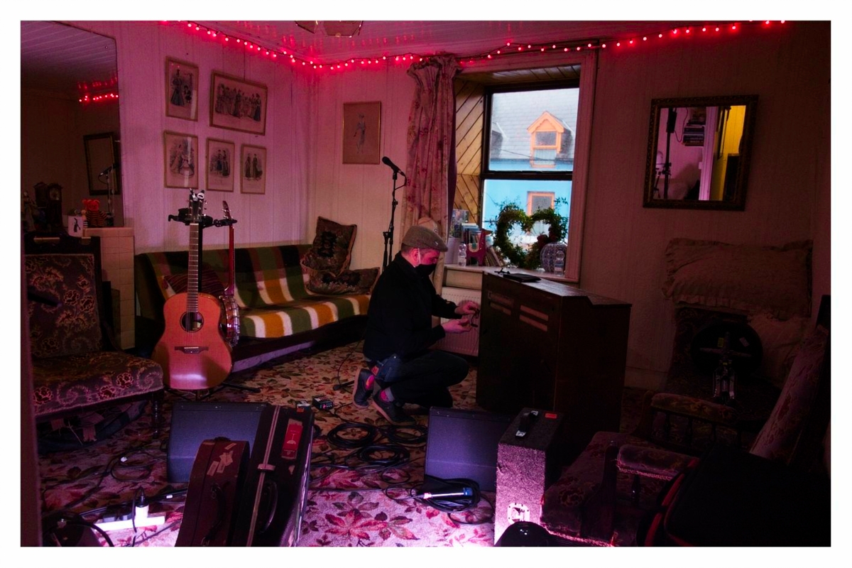 Secret Song - Levis Corner House