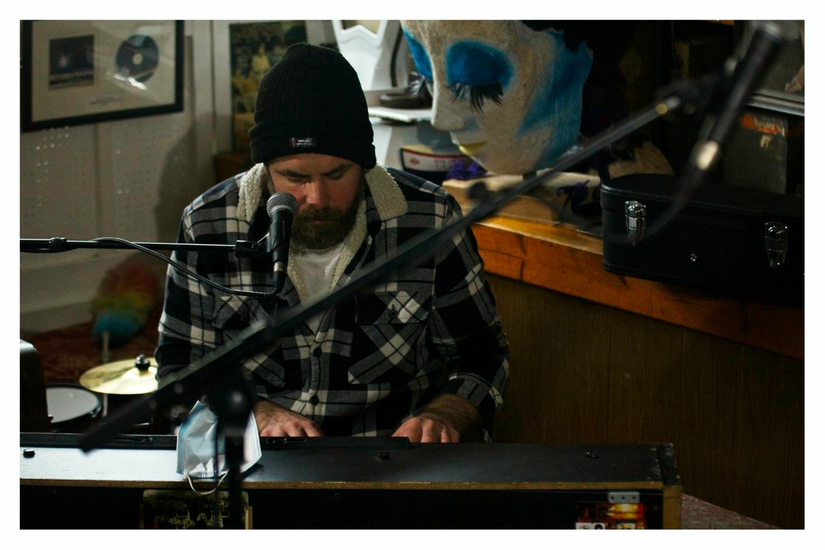 Secret Song - Levis Corner House